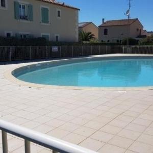 Appartement T3 climatisé avec piscine balcon parking à 400m de la plage - Narbonne-Plage - FR-1-409-30