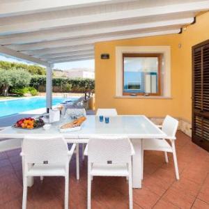 Cornino Villa Sleeps 6 Pool Air Con WiFi