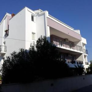Apartments by the sea Zadar - Diklo Zadar - 17199