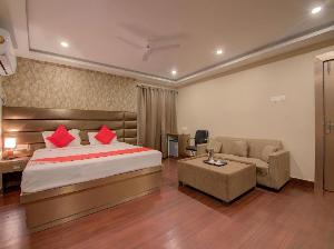 OYO 12736 Skylawn, Jamshedpur