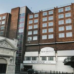 Hotels near Riverside Newcastle - Newbridge