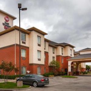 Best Western Plus Lake Dallas Inn & Suites