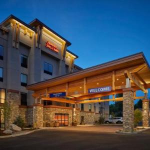 Hotels near Douglas County Fairgrounds Roseburg - Hampton Inn By Hilton & Suites Roseburg