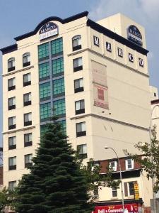 Marco LaGuardia Hotel & Suites, Queens