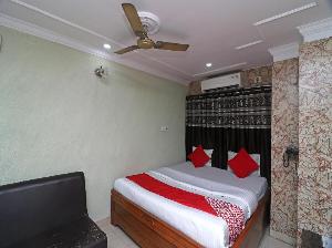 OYO 16209 Hotel Ambar Palace, Kolkata
