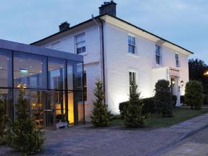 Macdonald Crutherland House, East Kilbride