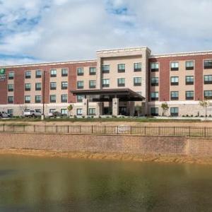 Holiday Inn Express & Suites - Wentzville St Louis West