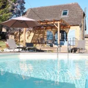 Holiday Home Les Combes - LCX201