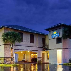 Days Inn by Wyndham Kissimmee West