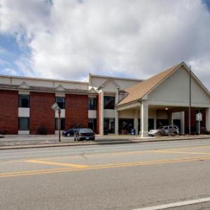 Eagle's Nest Hotel & Conference Center