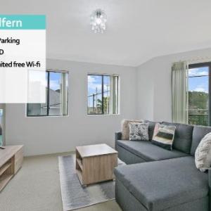 University Of Sydney 3 BED APT+ 2 PARKing NRE189