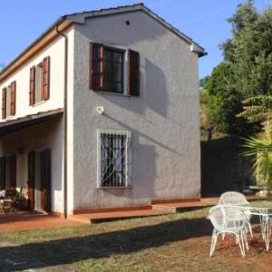 Holiday Home Le Rondini Pietrasanta-Strettoia - ITO01101d-F