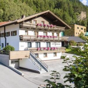 Holiday flats Landhaus Falkner Sölden - OTR03045-SYA