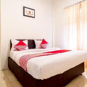 OYO 1364 Pondok Wisata Istana Xi