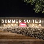 THE SUMMER SUITES