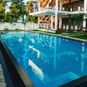 J7 Villaj Resort