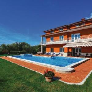 Five-Bedroom Holiday Home in Sezana