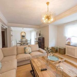 Luxe Castelar 19