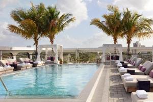 Kimpton Hotel Palomar South Beach By IHG hotel near Miami Beach Convention Center