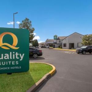 Quality Suites I-44