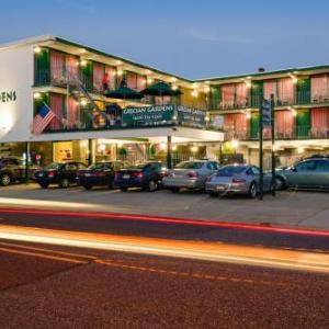 Hotels near New Jersey Motorsports Park - Grecian Garden Motel