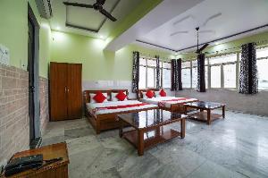 OYO 49341 Sankalp Hotel, Haldwani