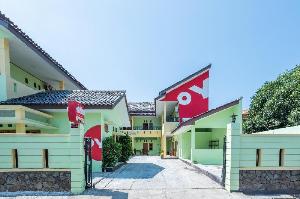 OYO 1399 Cemara Residence Syariah, Cirebon