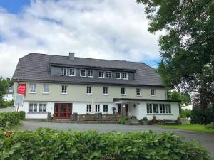 Comfortable Holiday Home in Neuastenberg with Sauna, Winterberg