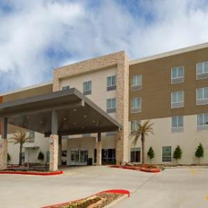 Holiday Inn Express & Suites Lake Charles South Casino Area an IHG Hotel