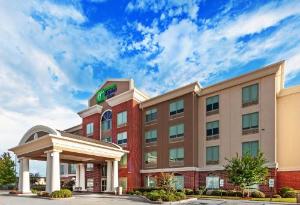 Holiday Inn Express Hotel and Suites Shreveport South Park Plaza, an IHG Hotel, Shreveport