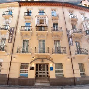Hotels near Plaza de Toros de Granada - Porcel Navas