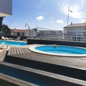 Apartment with 3 bedrooms in Sao Martinho do Porto with wonderful city view shared pool furnished balcony 250 m from the beach