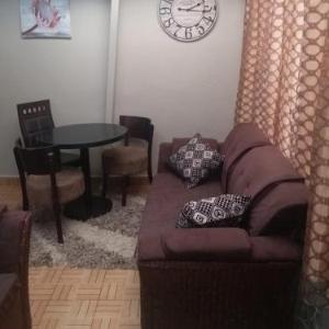 Avon Apartments