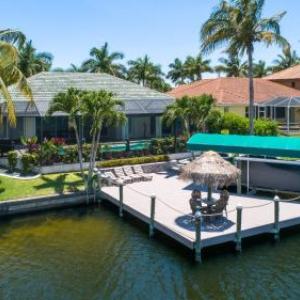 Island House SW Cape - waterfront private home locally owned & managed fair & honest pricing