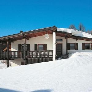 Holiday Home Am Goldenen Steig - MAH100