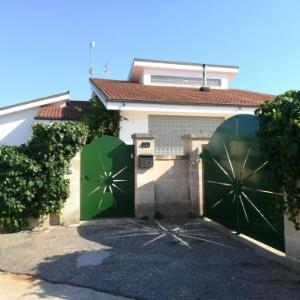 House with 5 bedrooms in Maruggio with wonderful sea view enclosed garden and WiFi 3 km from the beach