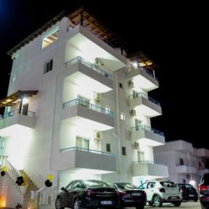 Atlantis Hotel & Apartments