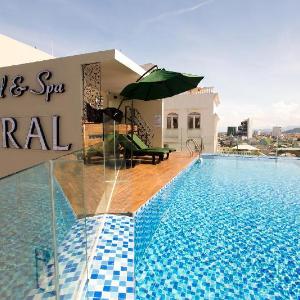 Central Hotel & Spa Danang