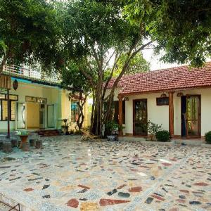 Hang Mua Central Homestay