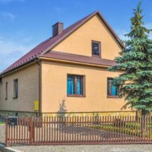 One-Bedroom Holiday Home in Biadoliny Szlachecki