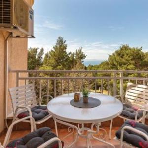 Two-Bedroom Apartment in Makarska