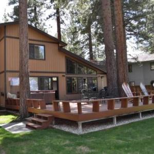 Meadow Lake with Views Hot Tub !