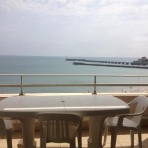 Appartement T3 vue plage 2 ch centre Les Sables-d'Olonne - FR-1-331-51
