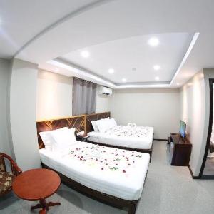 Tristar Hotel