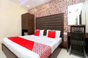 OYO 22579 Azaad Lifestyle, Amritsar