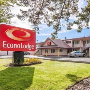 Hotels near Sam Bonds Garage - Econo Lodge Eugene