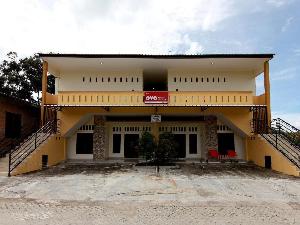 OYO 1694 Pariban Homestay, Samosir Island