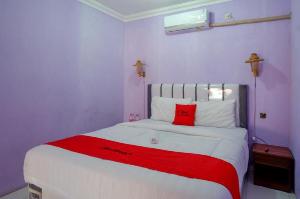 RedDoorz near Goa Jatijajar 2, Purwokerto