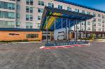 Rolling Hills Country Club Texas Hotels - Aloft Dallas Arlington Entertainment District