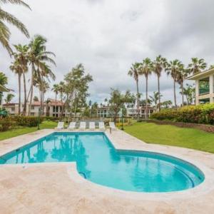 Low Price- Giovanni Beachfront community w/pools